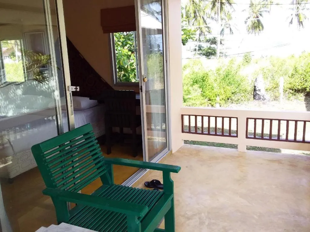 Jinta Beach Bungalow