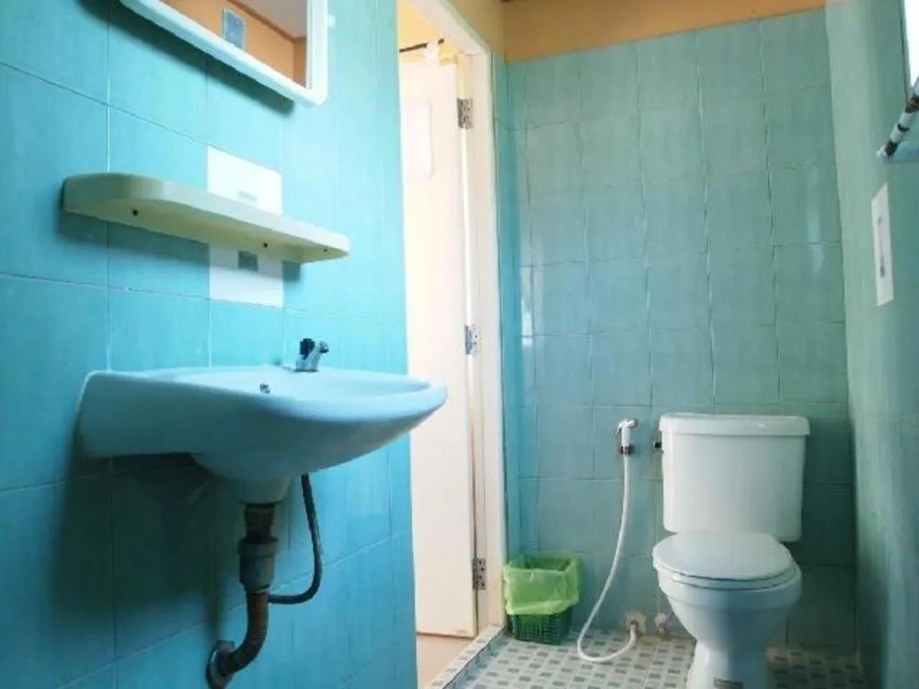 Jinta Beach Bungalow