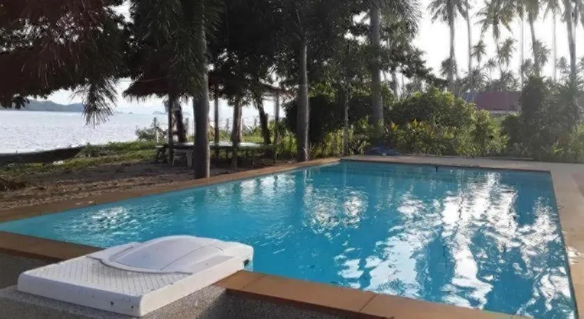 Jinta Beach Bungalow