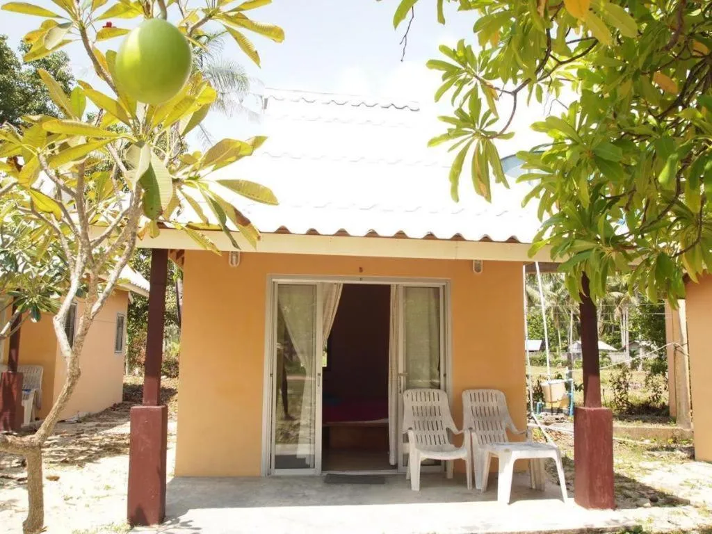 Jinta Beach Bungalow