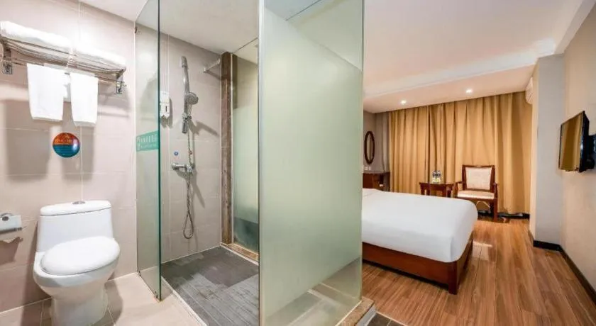 Bed in GreenTree Inn Nanning Langdong Hotel
