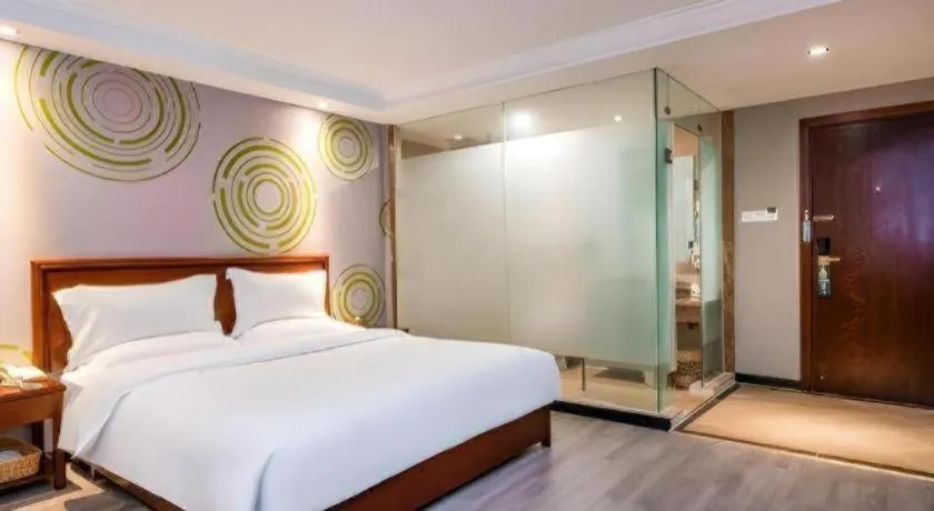 Bed in GreenTree Inn Nanning Langdong Hotel