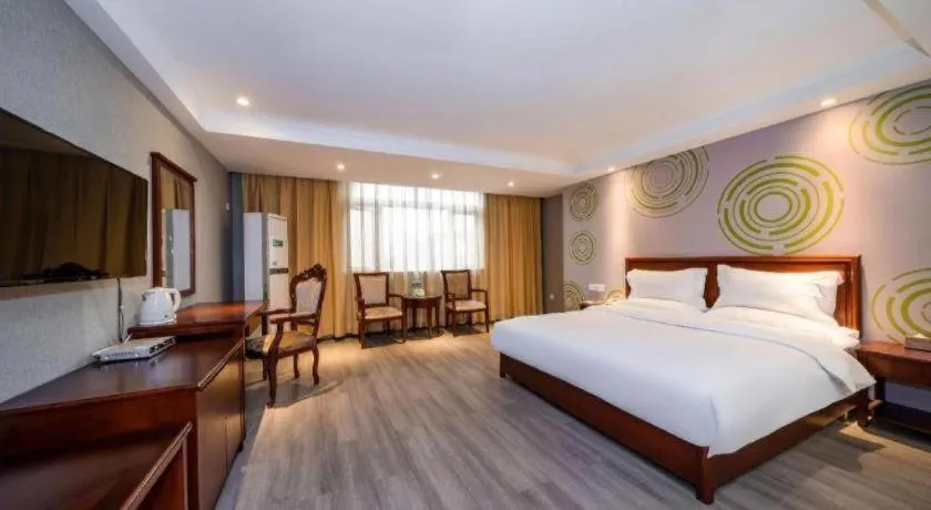 Bed in GreenTree Inn Nanning Langdong Hotel