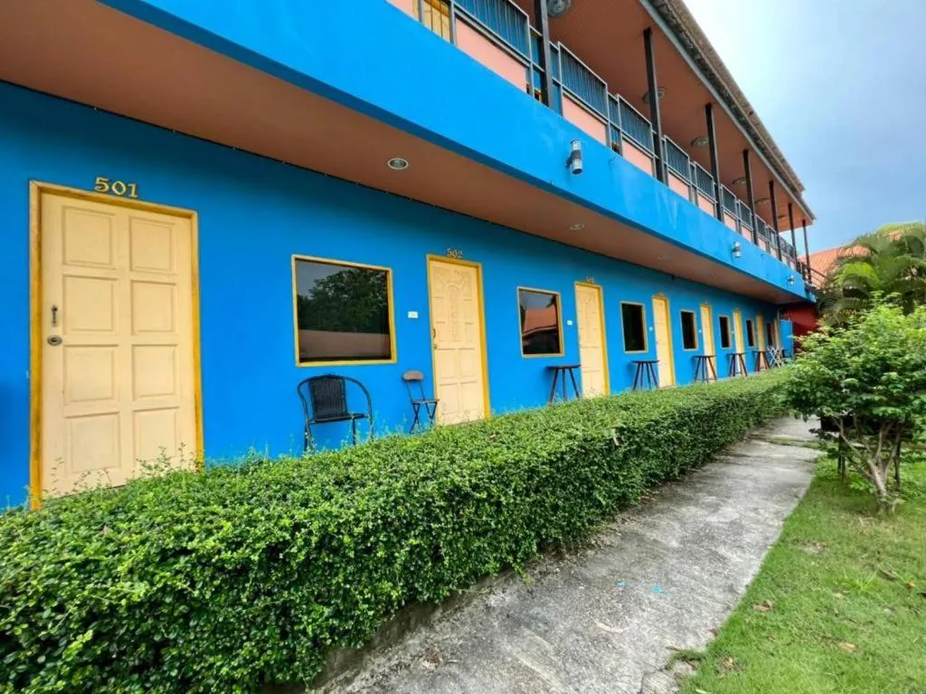 Greenplace-Samed Seahorse