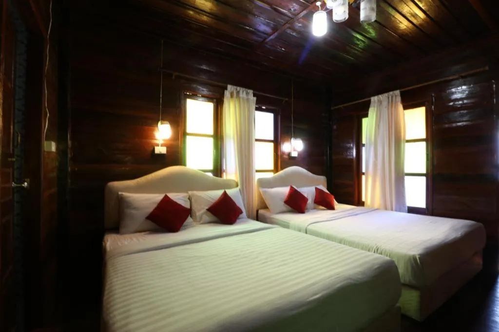 Bed in Greenplace-Samed Seahorse