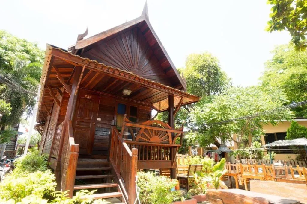 Greenplace-Samed Seahorse