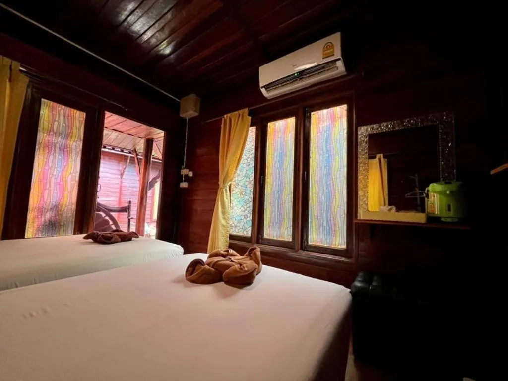 Bed in Greenplace-Samed Seahorse