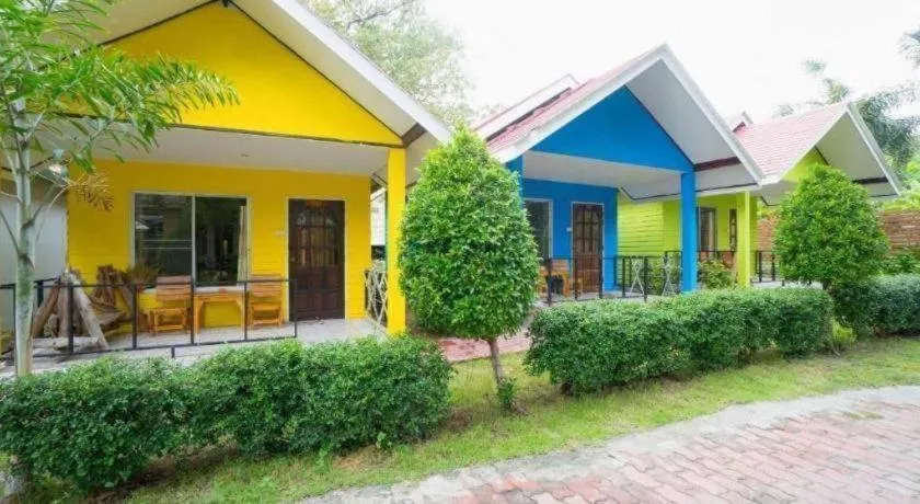 Greenplace-Samed Seahorse