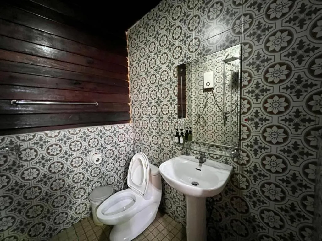 Greenplace-Samed Seahorse