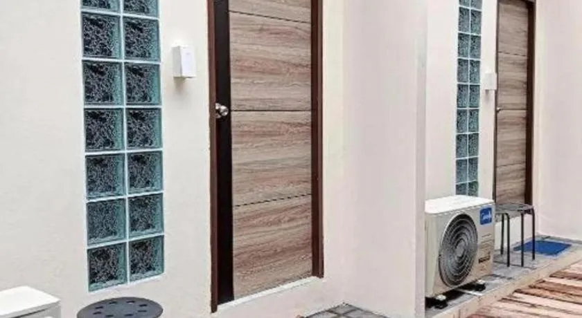 Greenplace-Samed Seahorse