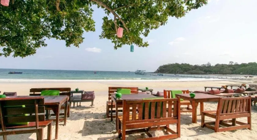 Greenplace-Samed Seahorse