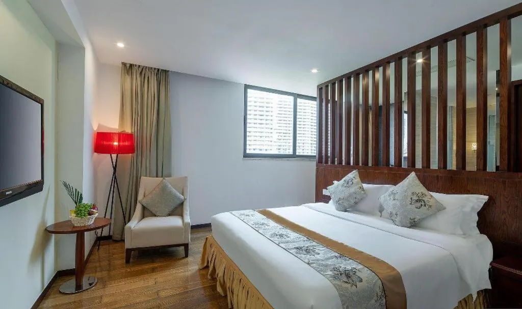 Bed in Serenity Marina Hotel