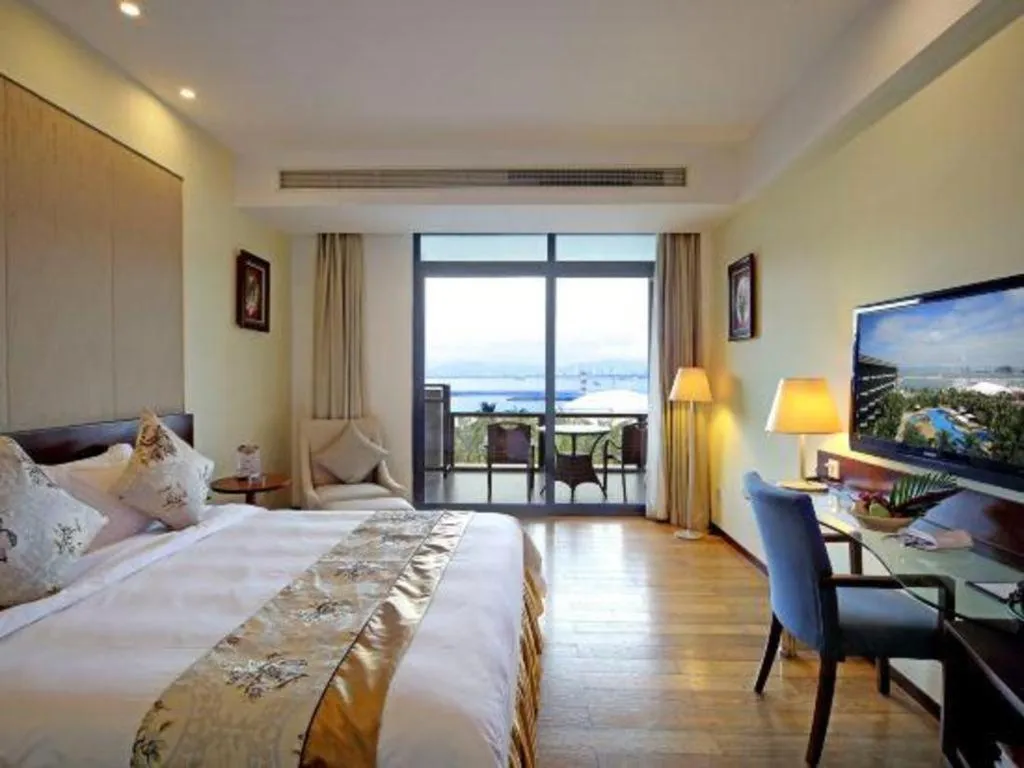 Bed in Serenity Marina Hotel