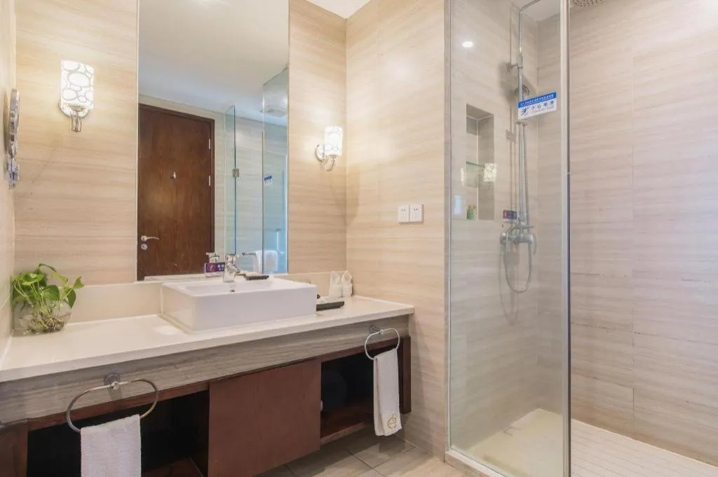 Serenity Marina Hotel