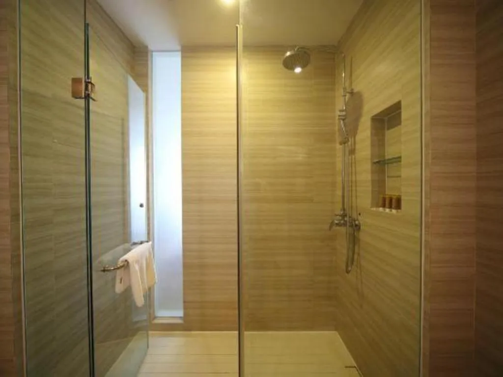 Serenity Marina Hotel