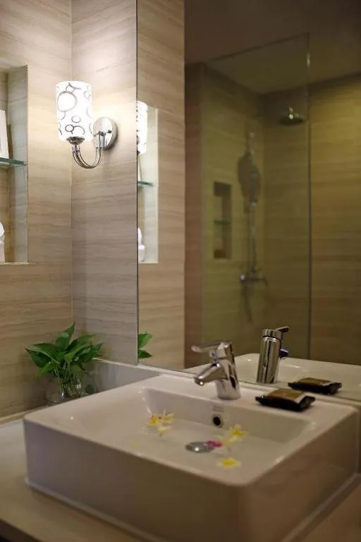 Serenity Marina Hotel