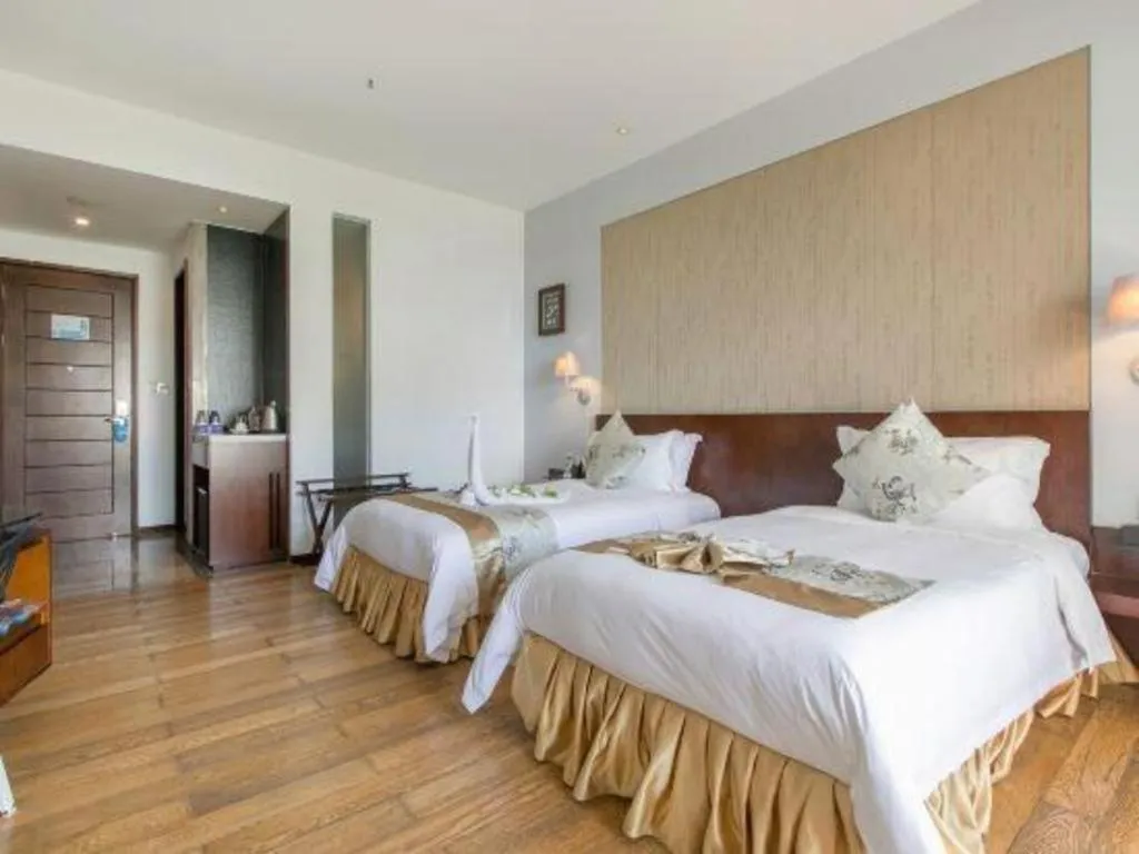 Bed in Serenity Marina Hotel