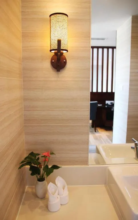 Serenity Marina Hotel