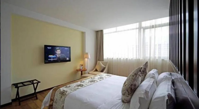 Bed in Serenity Marina Hotel