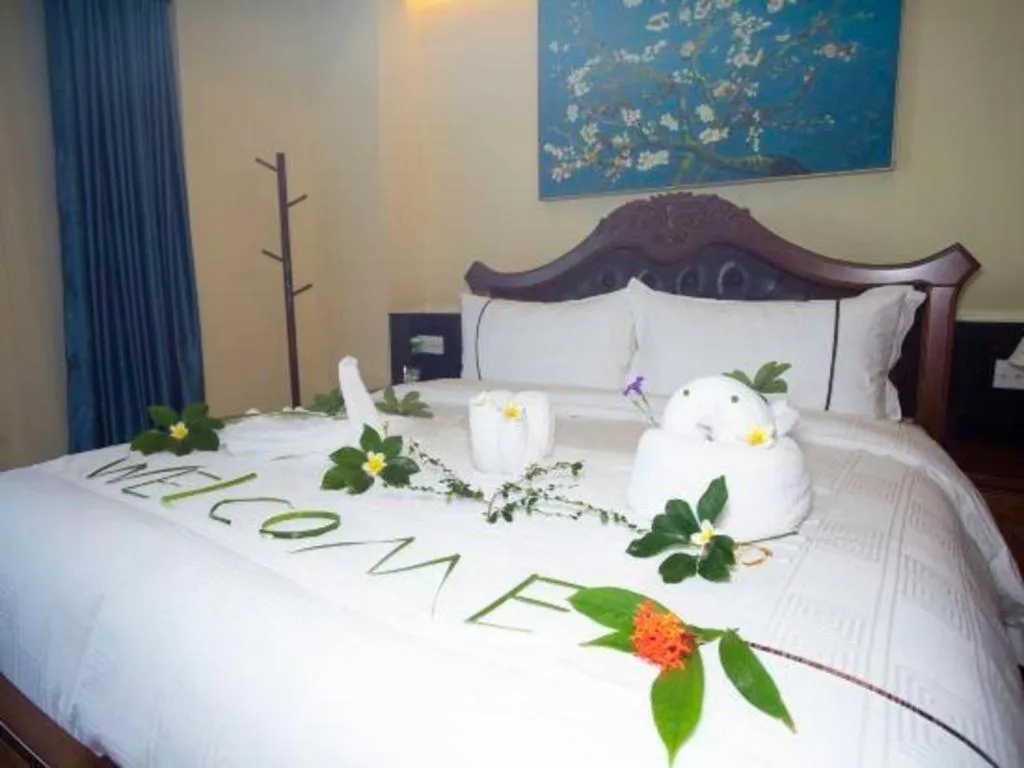 Bed in Serenity Marina Hotel