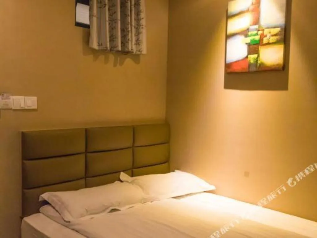 Bed in Shanghai Blue Mountain Bund Youth Hostel