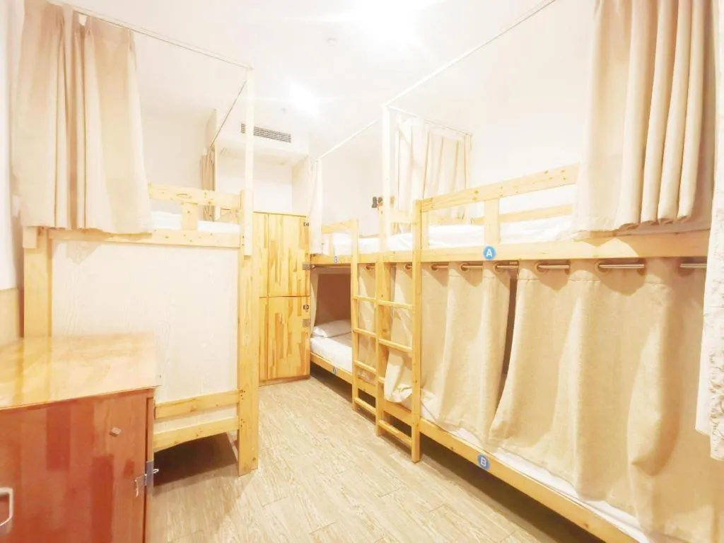 Shanghai Blue Mountain Bund Youth Hostel