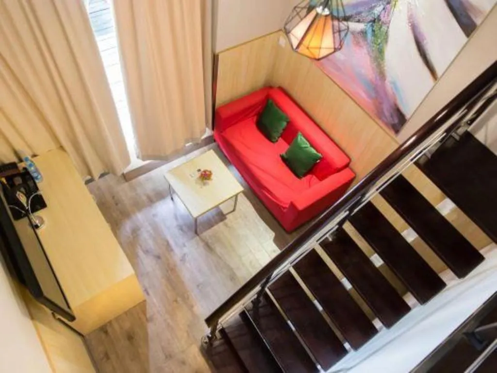 Shanghai Blue Mountain Bund Youth Hostel