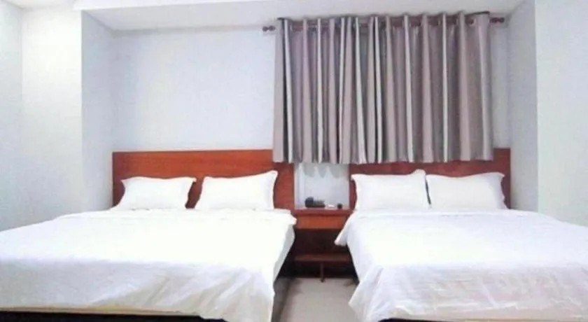 Bed in An Dong Center Hotel Chinatown Saigon