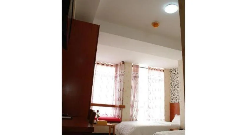 Bed in An Dong Center Hotel Chinatown Saigon