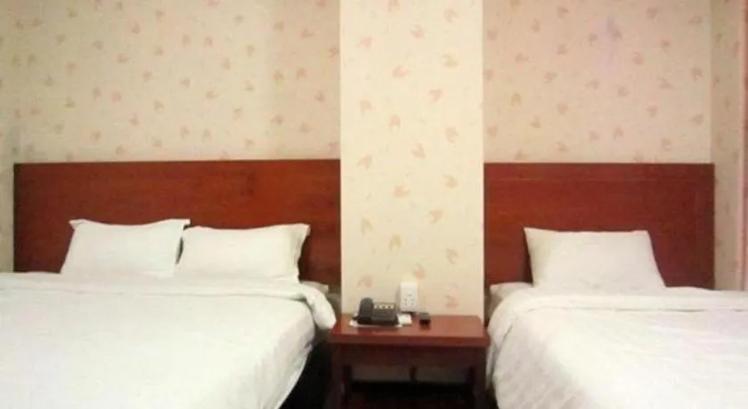 Bed in An Dong Center Hotel Chinatown Saigon