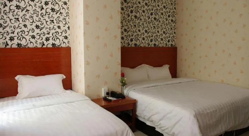 Bed in An Dong Center Hotel Chinatown Saigon