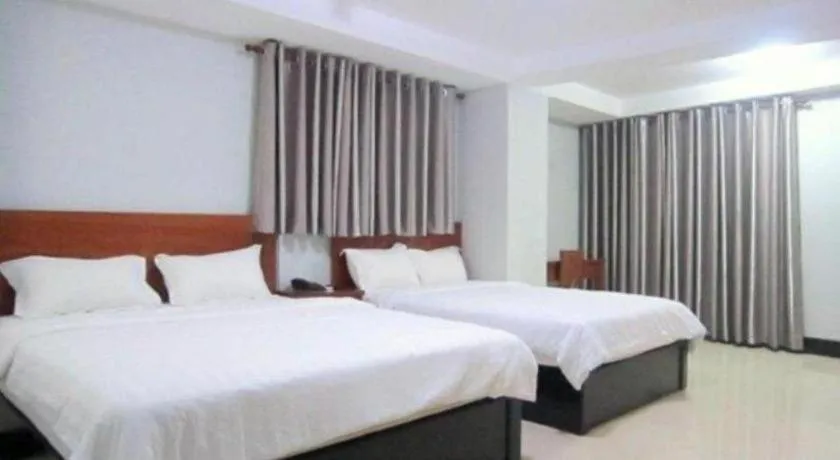 Bed in An Dong Center Hotel Chinatown Saigon