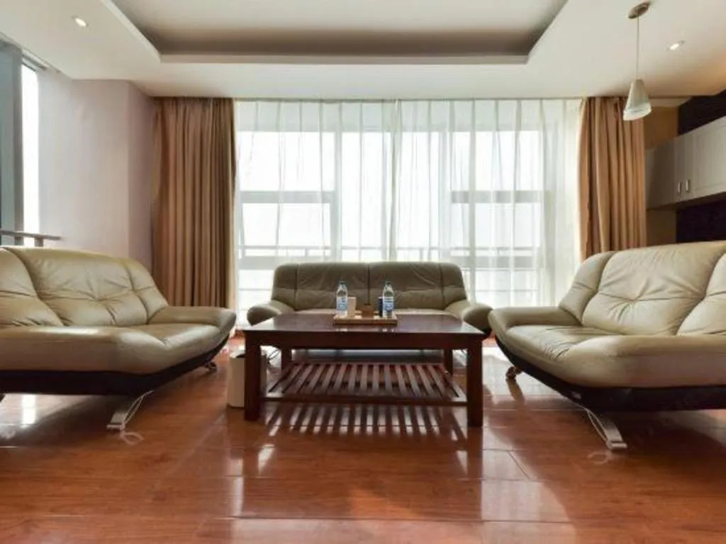 Starway Hotel Hongqiao Junction Center Branch