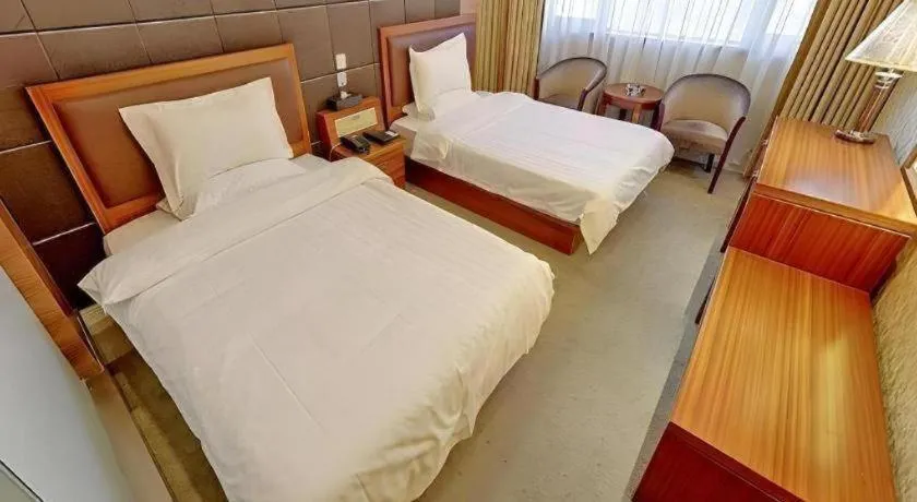 Bed in Starway Hotel Hongqiao Junction Center Branch