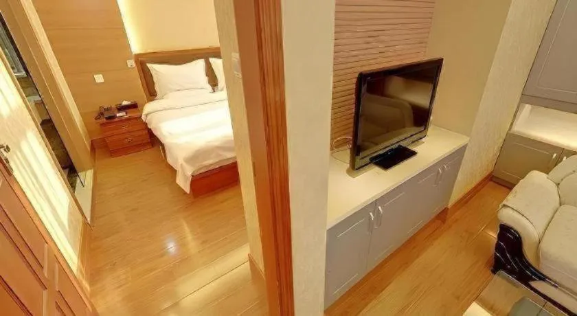Bed in Starway Hotel Hongqiao Junction Center Branch
