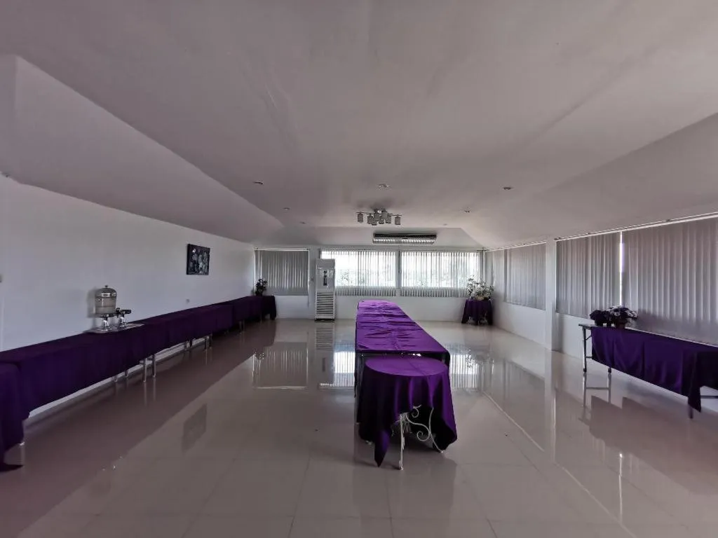 Phet Cha-am Plaza&Resort