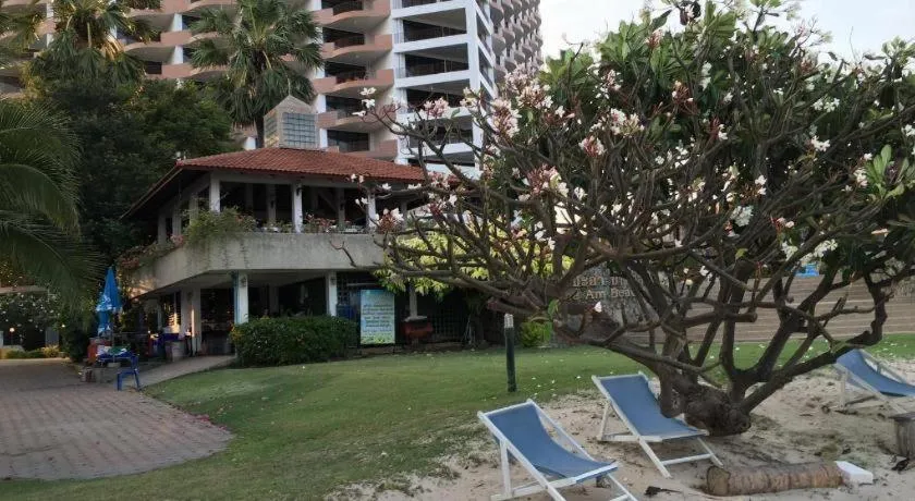 Phet Cha-am Plaza&Resort