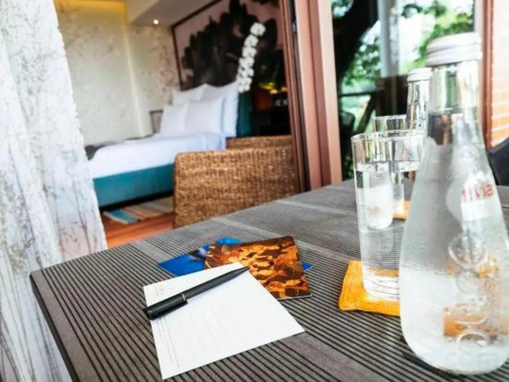 Bed in Baan Souchada Resort & Spa