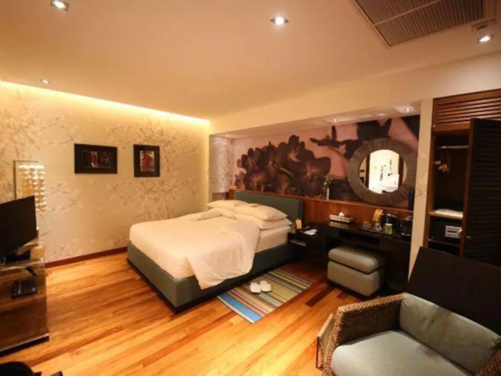 Bed in Baan Souchada Resort & Spa