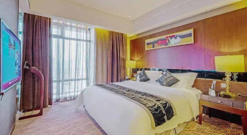 Bed in Putian Depo Hotel