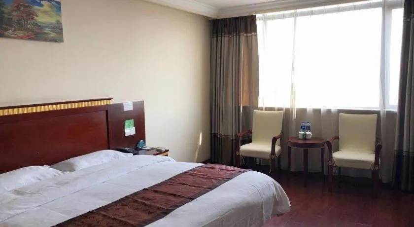 Bed in GreenTree Inn Shanghai Minhang Development Zone Subway Station Business Hotel