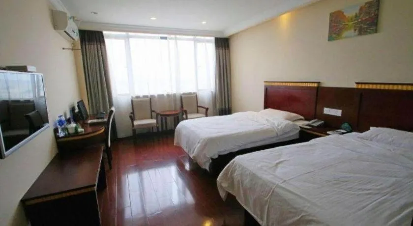 Bed in GreenTree Inn Shanghai Minhang Development Zone Subway Station Business Hotel