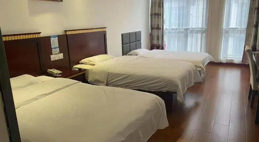 Bed in GreenTree Inn Shanghai Minhang Development Zone Subway Station Business Hotel