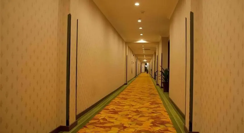 GreenTree Inn Shanghai Minhang Development Zone Subway Station Business Hotel