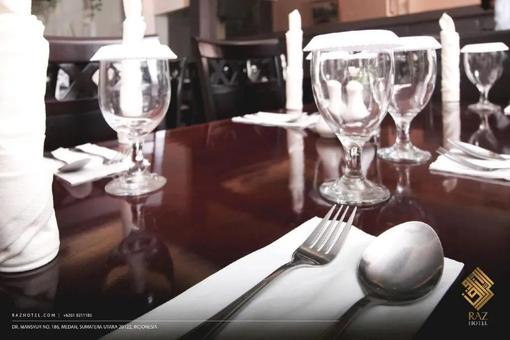 Raz Hotel and Convention