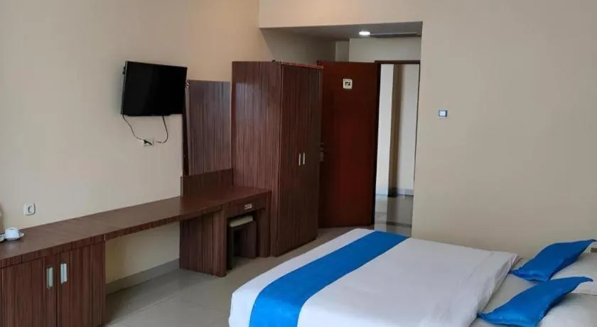 Bed in Raz Hotel and Convention