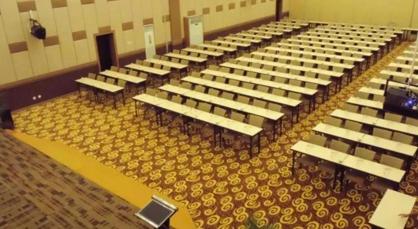 Dewarna Hotel and Convention Bojonegoro