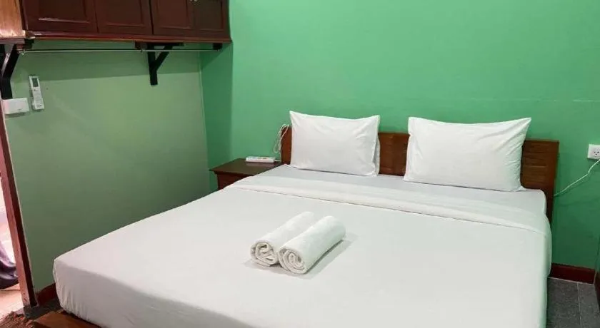 Bed in Hihotel Saraburi