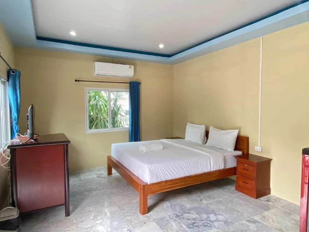 Bed in Hihotel Saraburi