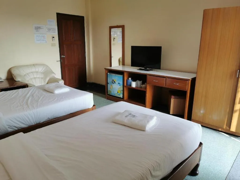 Bed in Hihotel Saraburi